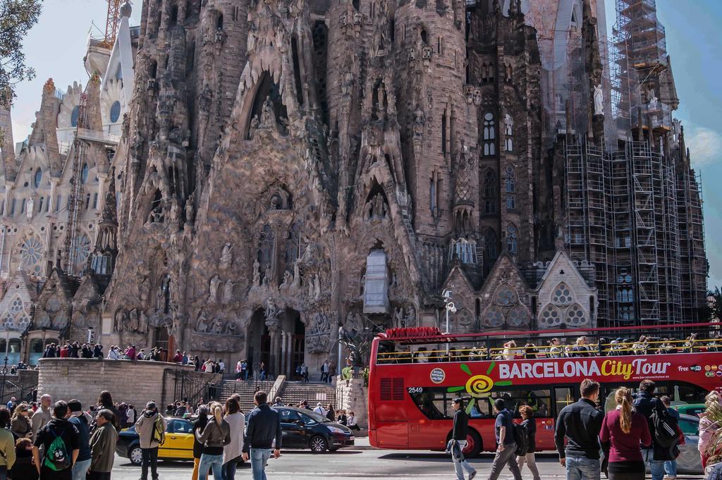 Eixample Sagrada Familia Apartments II Barcelona Bagian luar foto